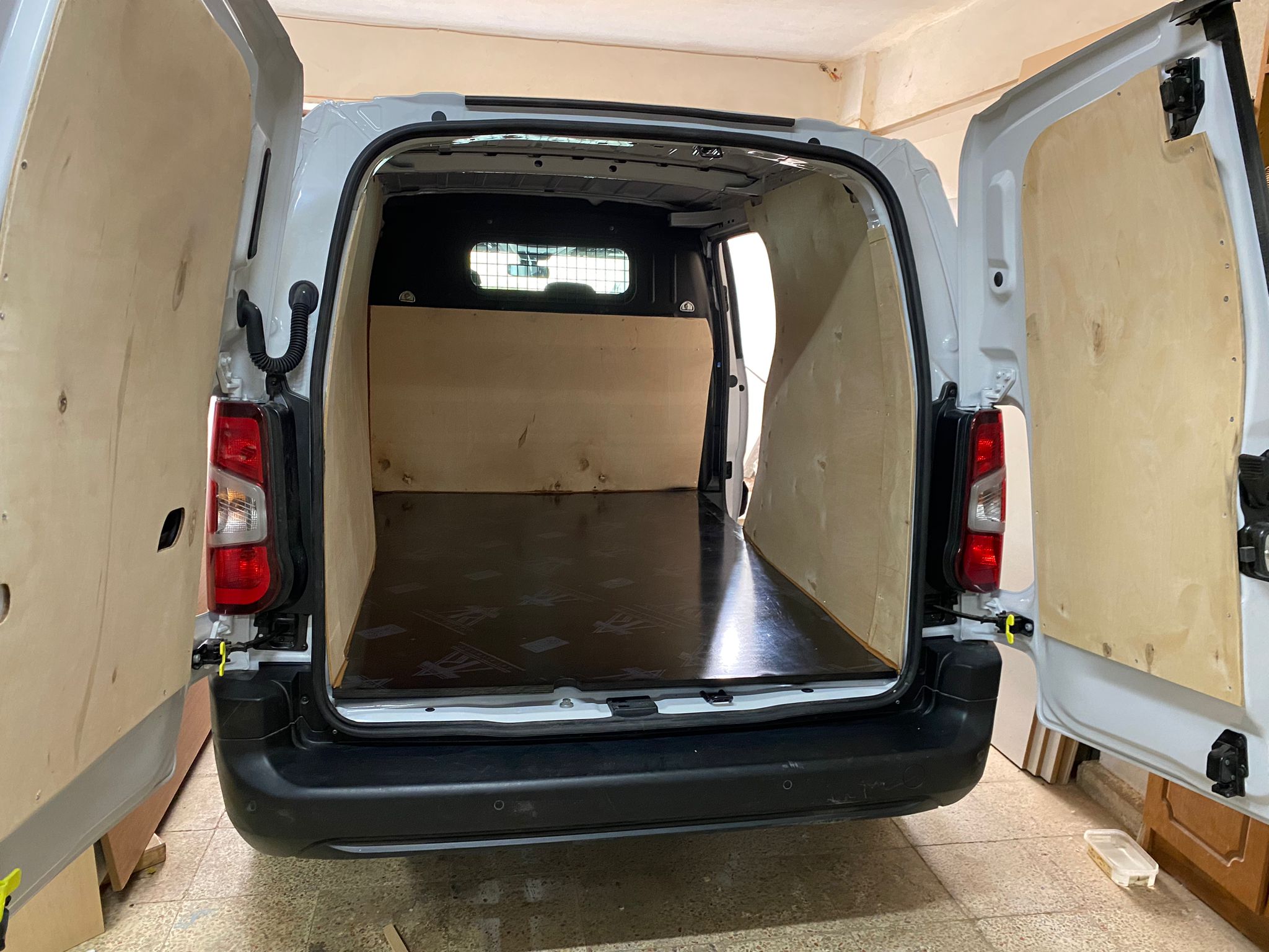 Berlingo Van Araç İçi Kaplama